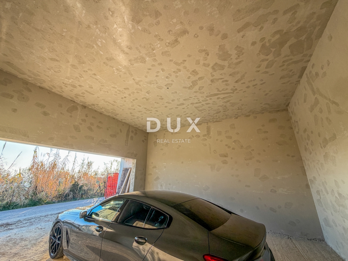 ISTRIA, KRASICA - moderna villa indipendente con piscina con vista panoramica e garage