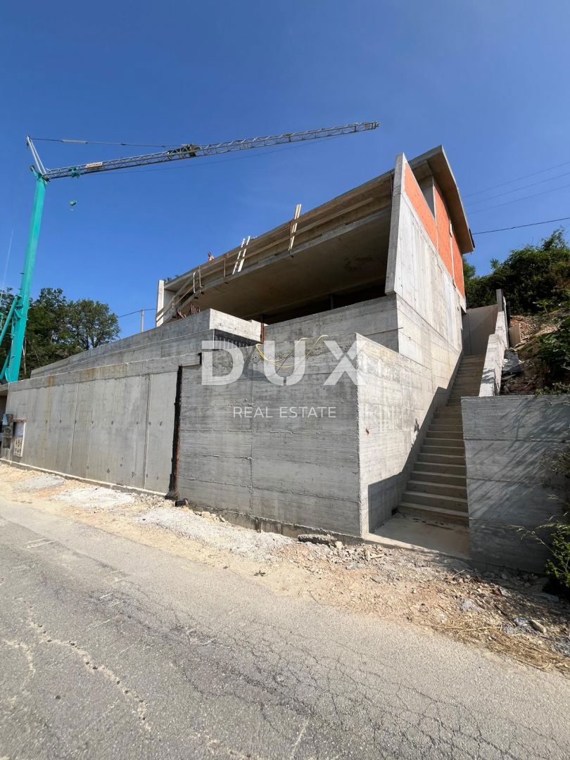 ISTRIA, KRASICA - moderna villa indipendente con piscina con vista panoramica e garage