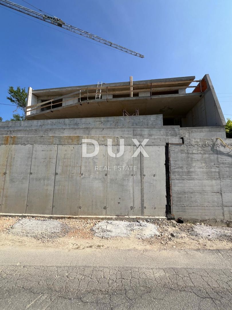 ISTRIA, KRASICA - moderna villa indipendente con piscina con vista panoramica e garage