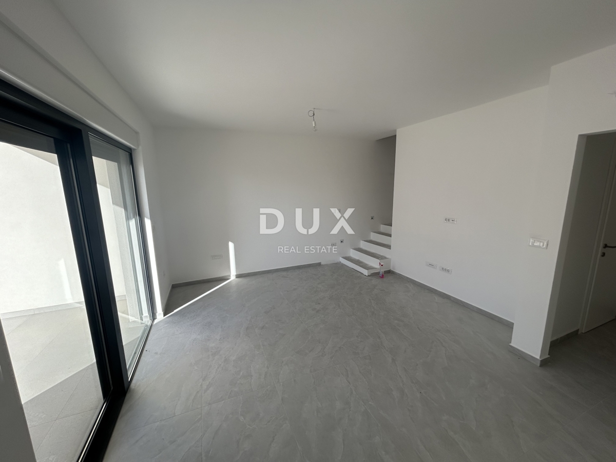 ŠIBENIK, VODICE - Appartamento duplex in un nuovo edificio in una posizione tranquilla