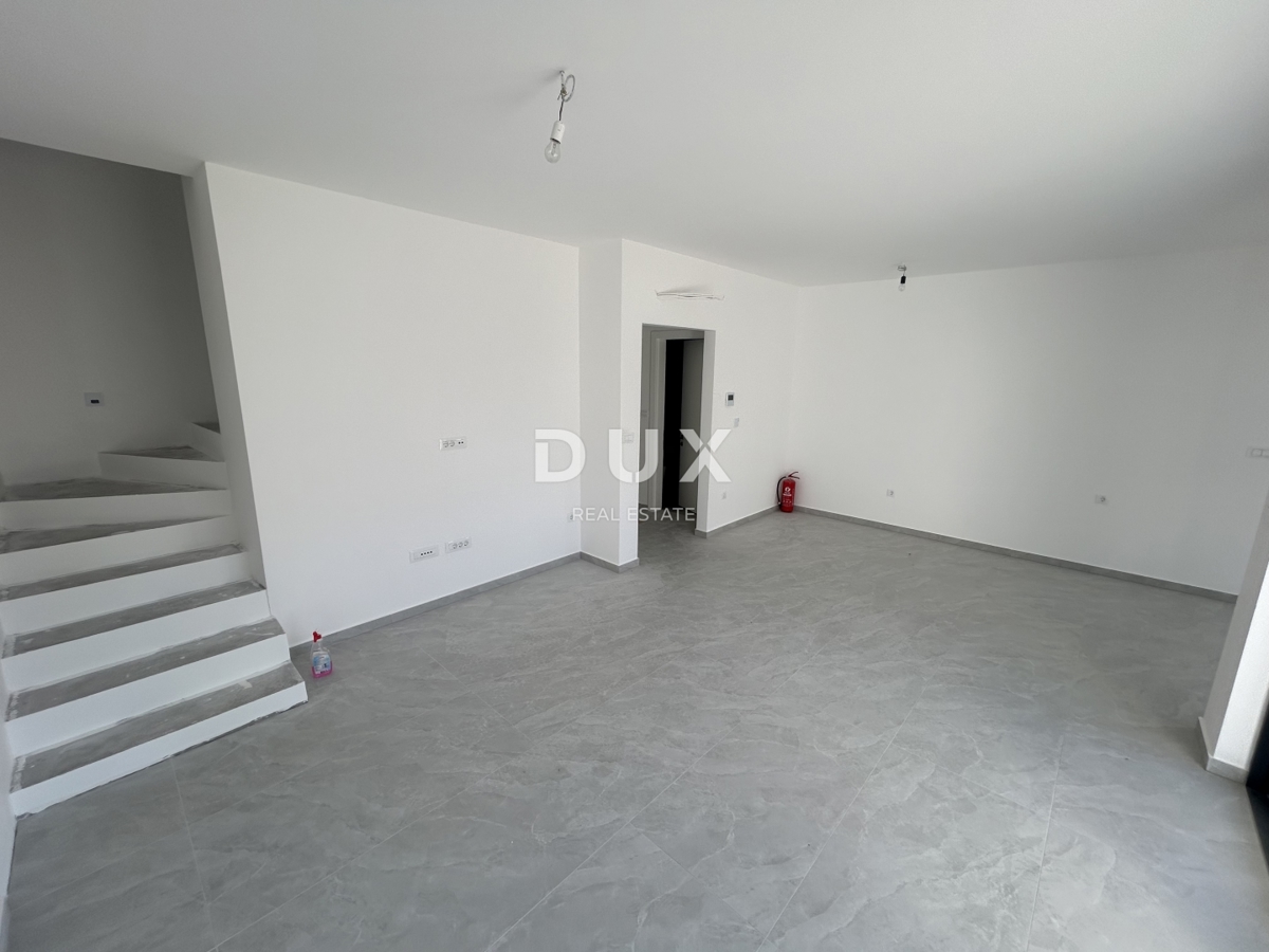 ŠIBENIK, VODICE - Appartamento duplex in un nuovo edificio in una posizione tranquilla