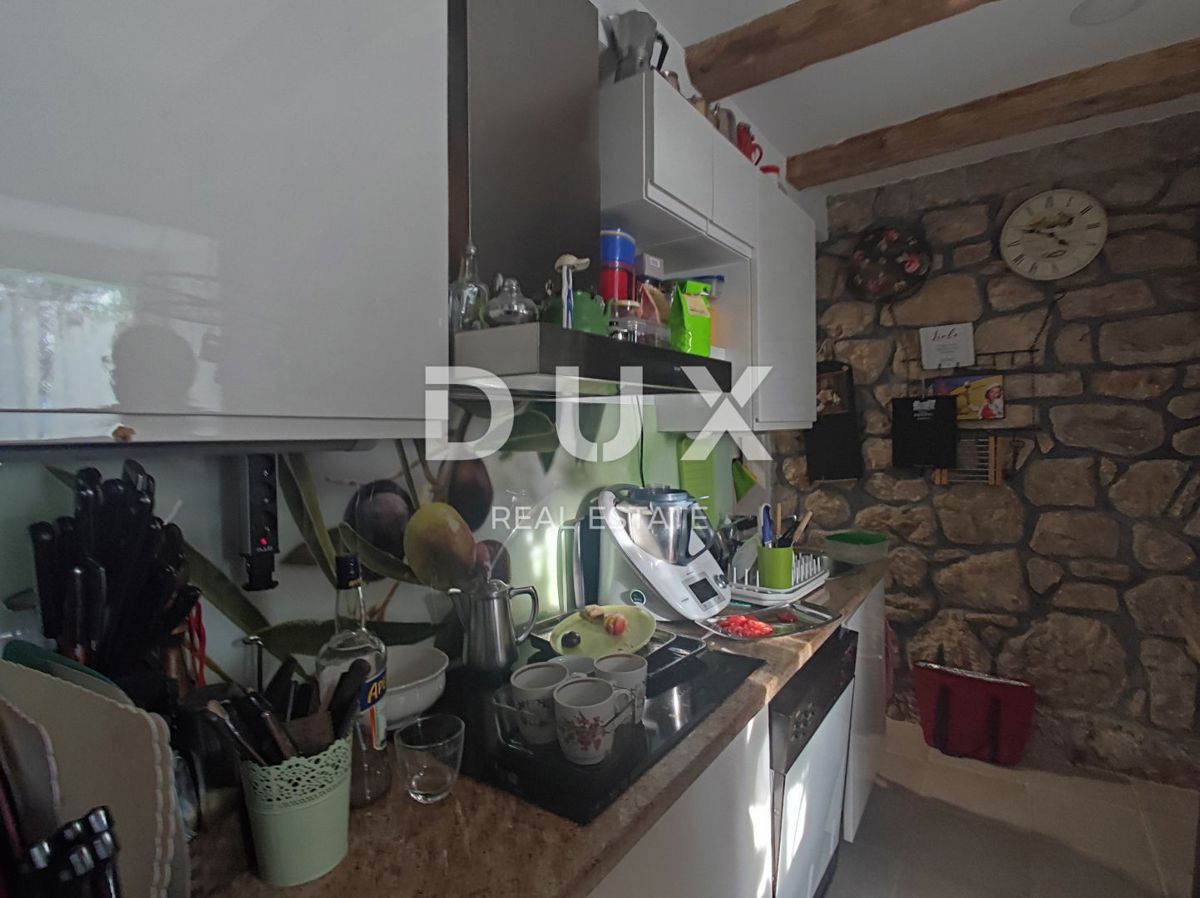 DRAMALJ - Casa ristrutturata con vista mare