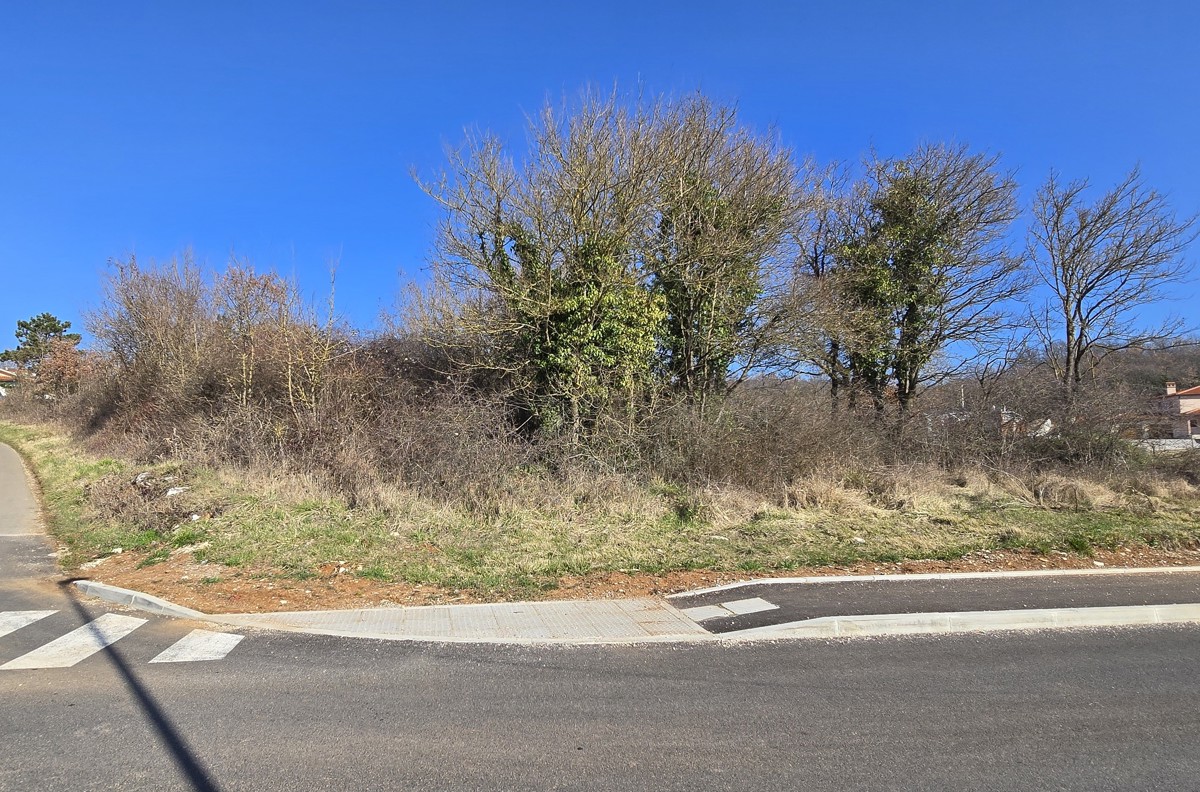 ISTRIA, SVETA KATARINA, PEDANA - terreno edificabile 1855m2 