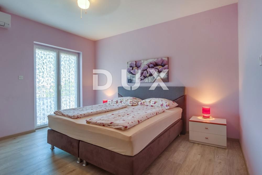 MALI LOŠINJ, CENTRO – Villa a Mali Lošinj, a 200 m dal mare – Vista perfetta e attività commerciale avviata