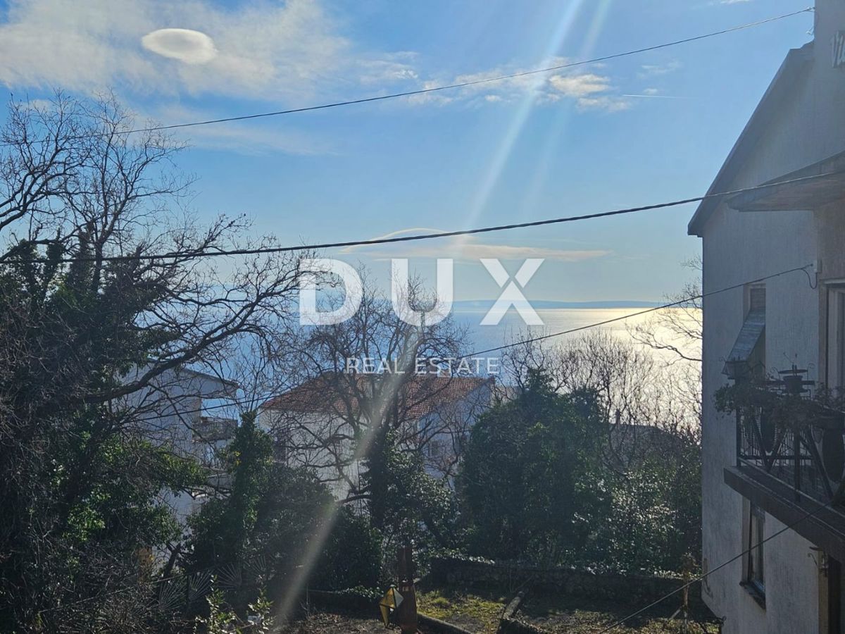 OPATIJA, VOLOSKO - casa indipendente con grande potenziale vicino al mare e ad Opatija