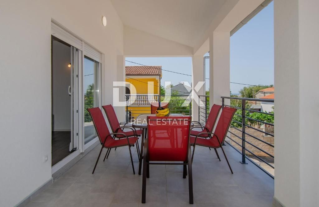ISTRIA, LIŽNJAN - Casa con appartamenti in posizione tranquilla e attraente