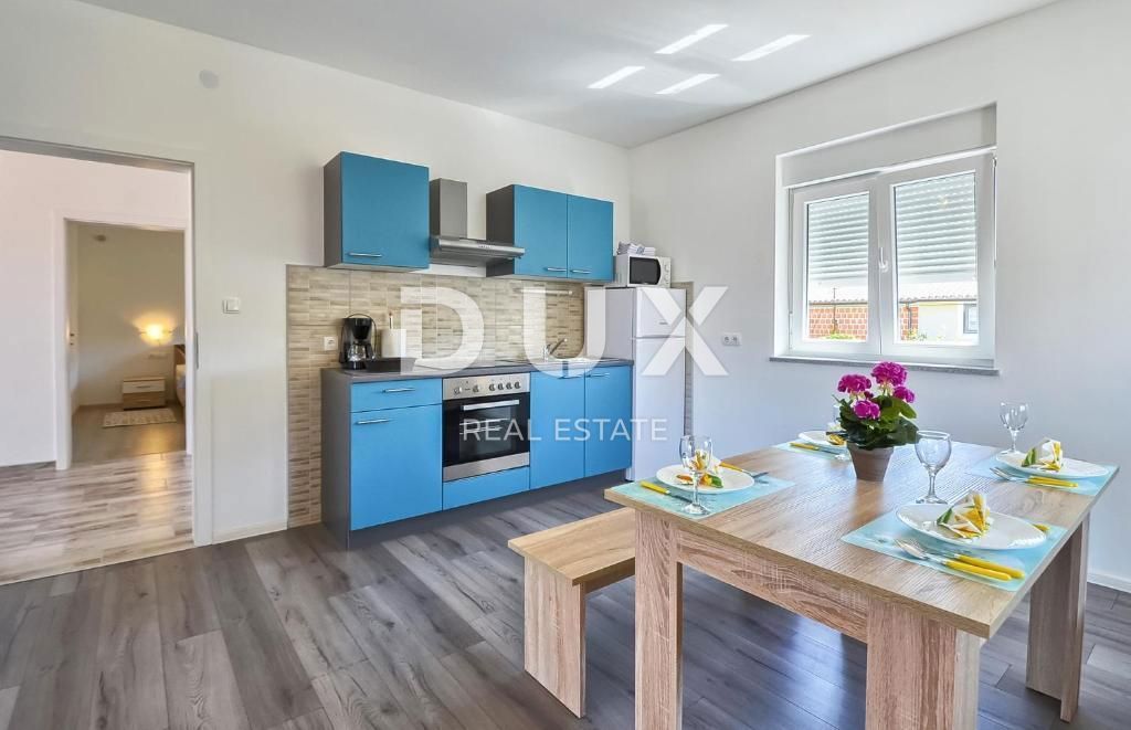 ISTRIA, LIŽNJAN - Casa con appartamenti in posizione tranquilla e attraente