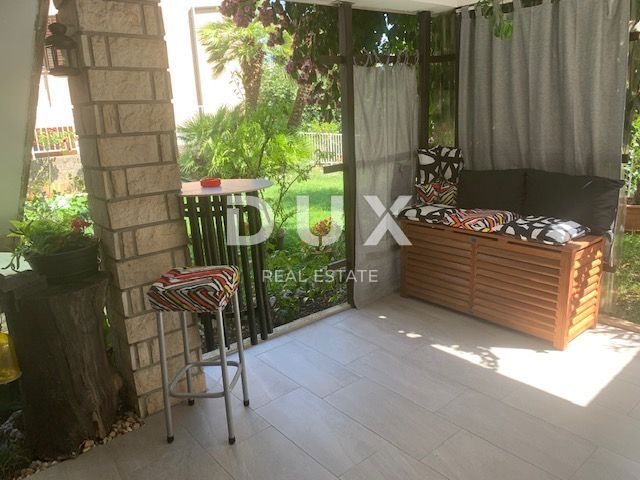 ABBAZIA - casa indipendente, 350 m2, vista, giardino, piscina!!!