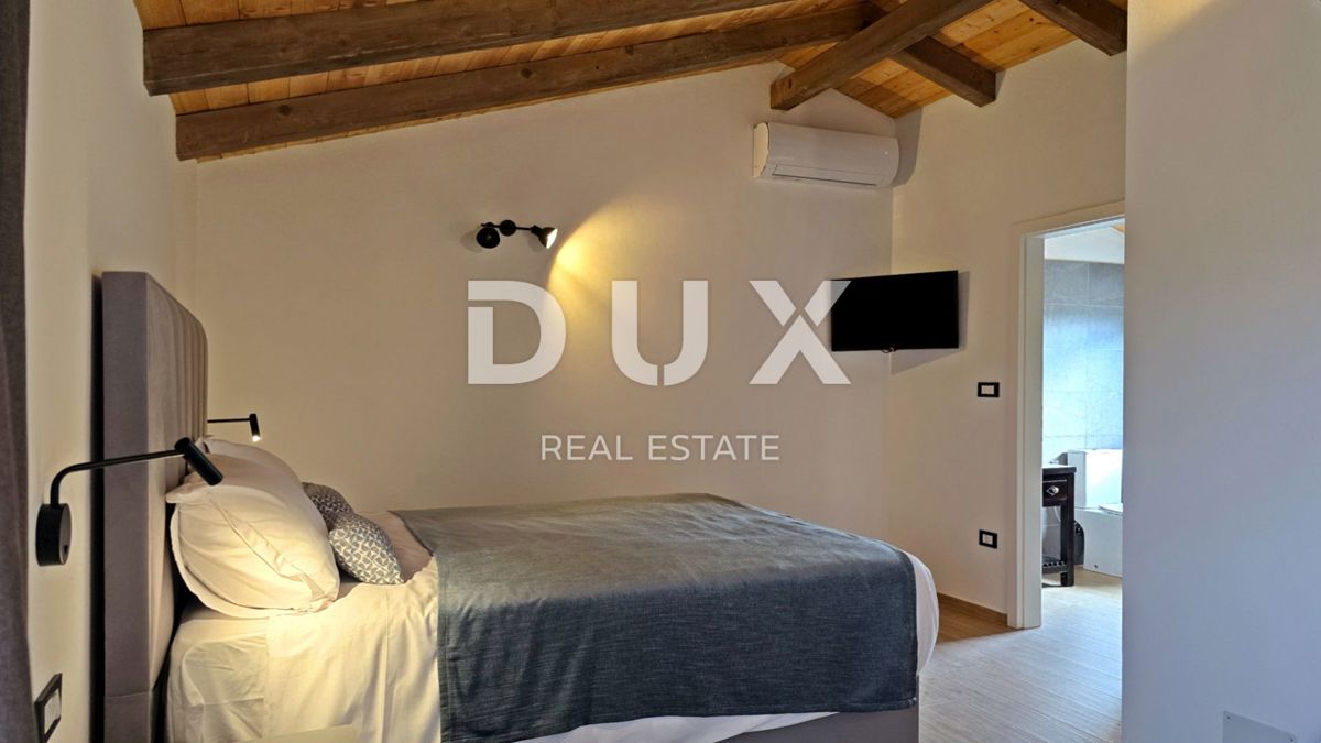 ISTRIA, CEROVLJE - Casa con piscina e due terreni edificabili