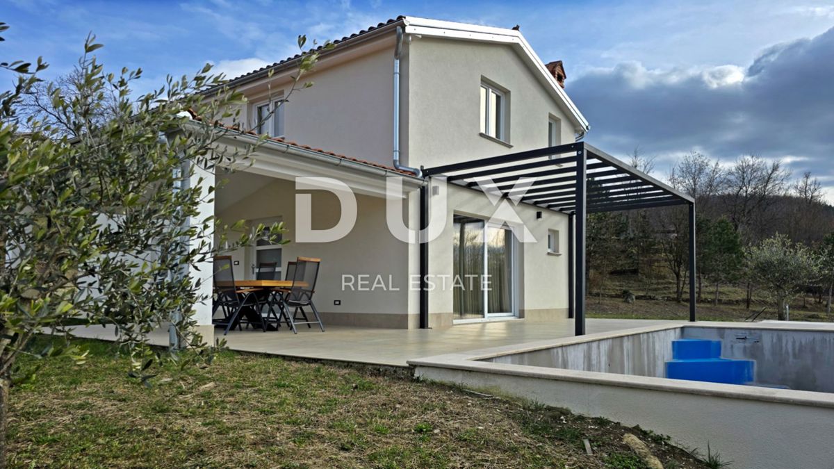 ISTRIA, CEROVLJE - Casa con piscina e due terreni edificabili