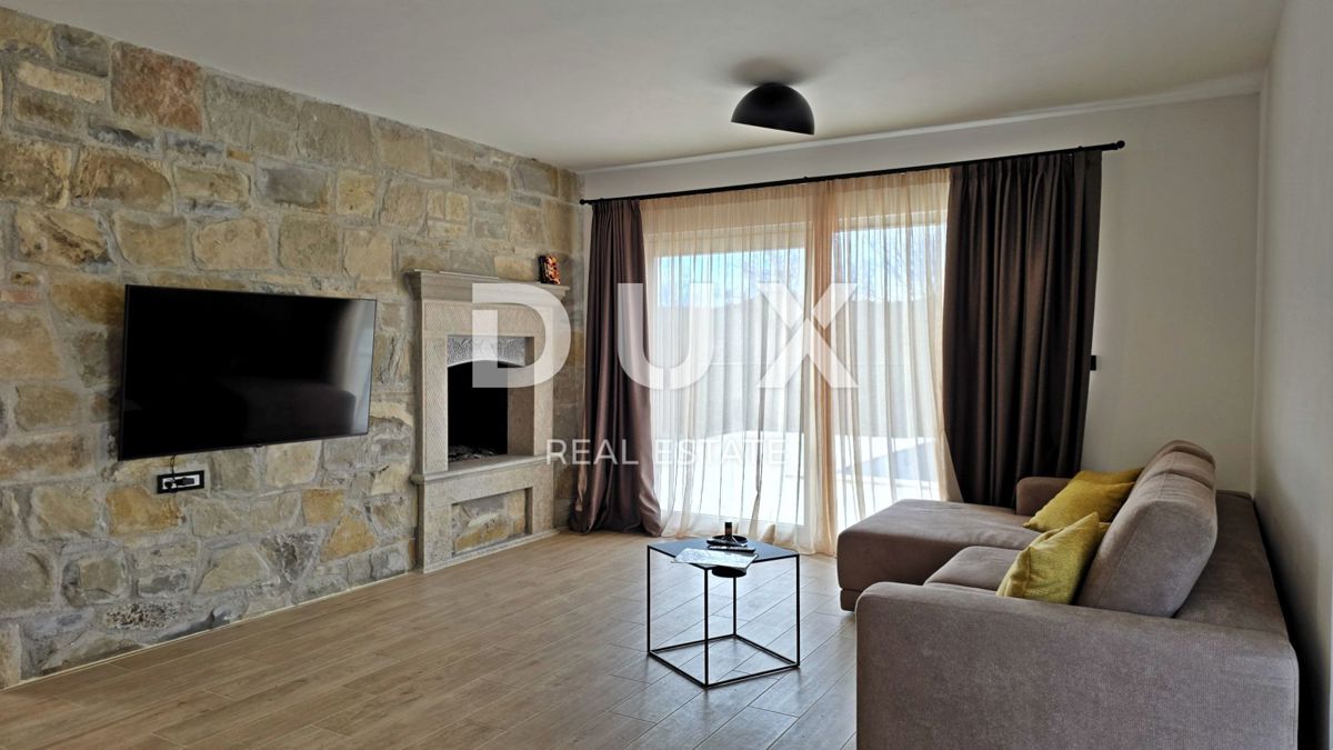 ISTRIA, CEROVLJE - Casa con piscina e due terreni edificabili
