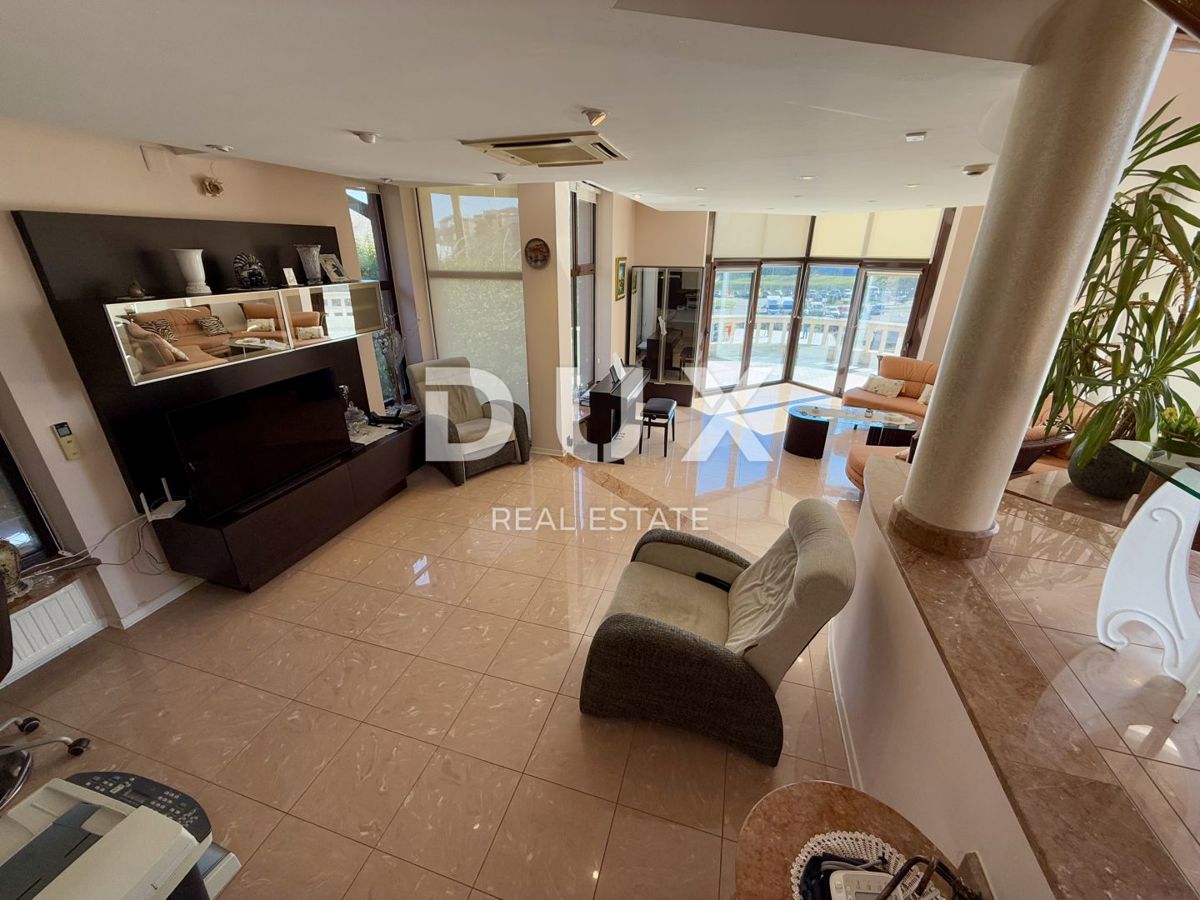 ZAGABRIA, PODSLJEME - Moderna casa familiare con 681 m² di giardino, vicino alla funivia di Sljeme!