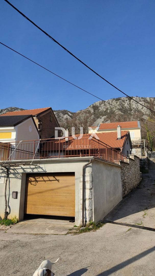 CRIKVENICA, TRIBALJ - Casa in pietra 135 m2, con vista mare