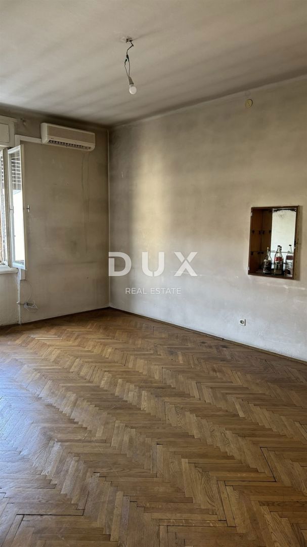 RIJEKA, CENTRO - Appartamento da ristrutturare come investimento