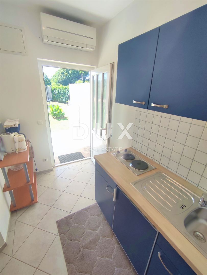 ISTRIA, VALBANDON - Casa con appartamenti vicino al mare con 7 appartamenti e un grande giardino
