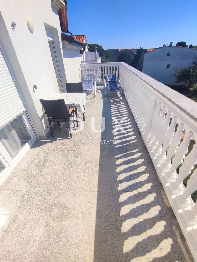 ISTRIA, VALBANDON - Casa con appartamenti vicino al mare con 7 appartamenti e un grande giardino