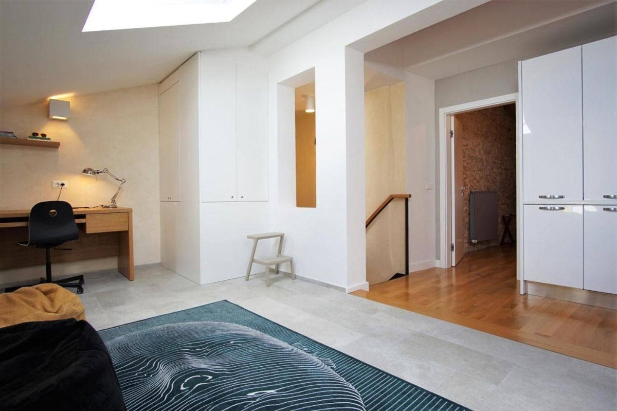 ISTRIA, BALE - Bellissima casa in pietra con dettagli architettonici moderni!