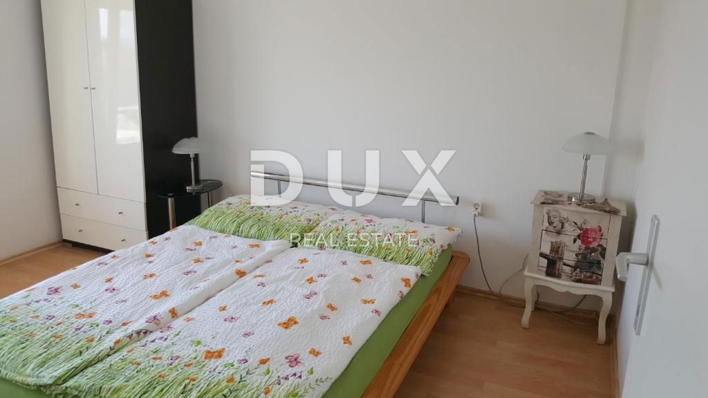 NOVI VINODOLSKI - casa in zona tranquilla con 5 appartamenti