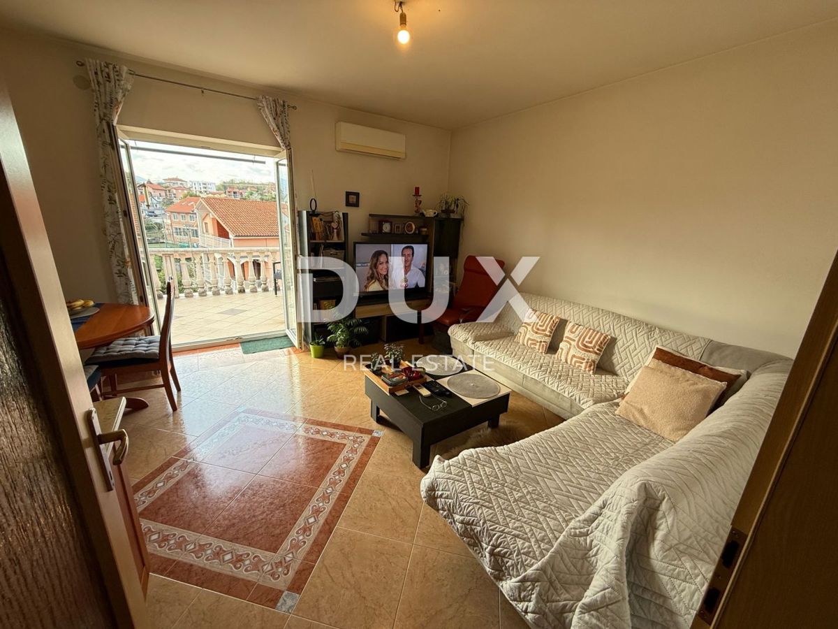 RIJEKA, SRDOČI - Appartamento con 2 camere da letto