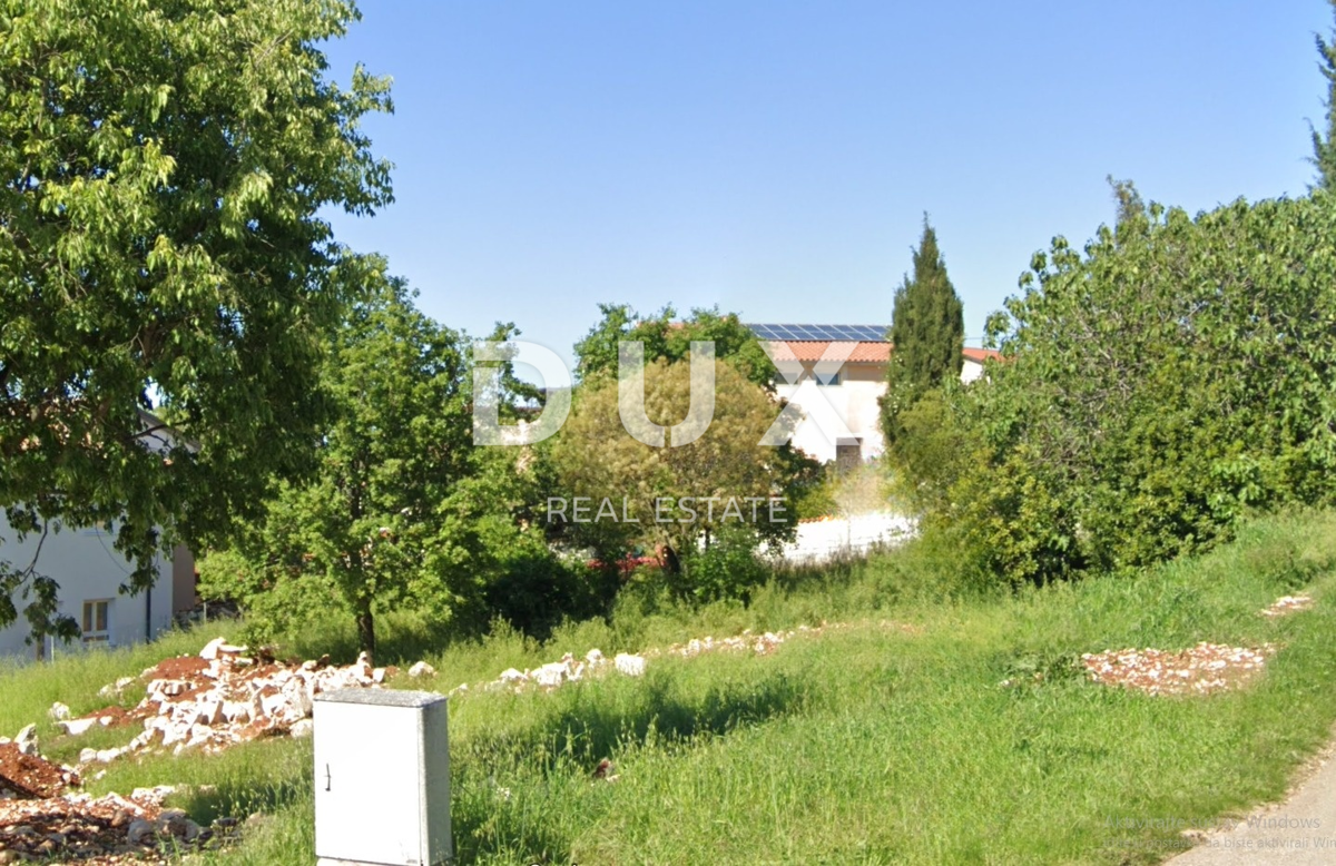 ISTRIA, VIŠNJAN - Terreno edificabile con vista mare