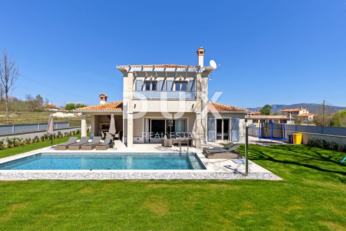 ISTRIA, LABIN - Casa con piscina