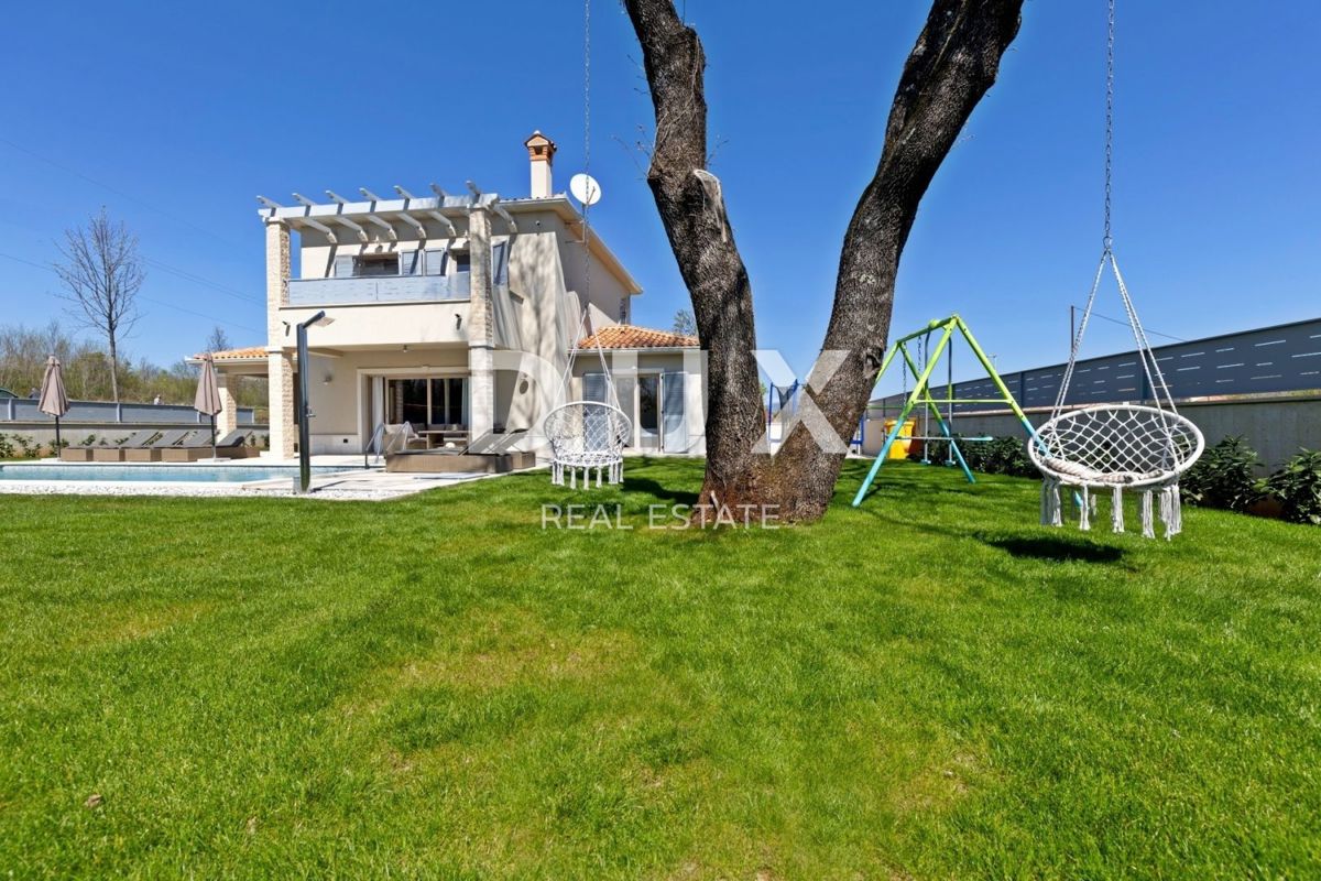 ISTRIA, LABIN - Casa con piscina