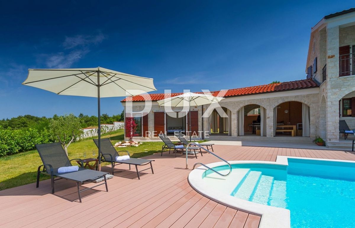 ISTRIA, SVETI LOVREČ - Confortevole casa rurale con piscina