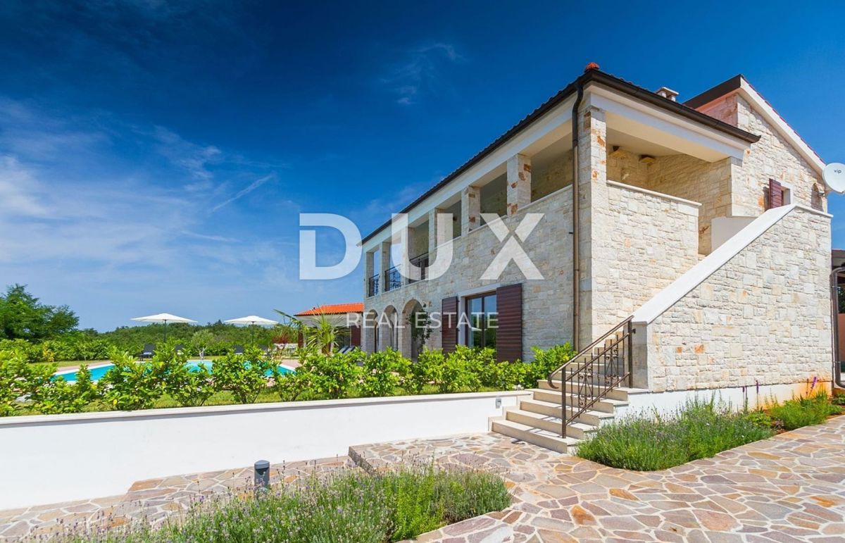 ISTRIA, SVETI LOVREČ - Confortevole casa rurale con piscina
