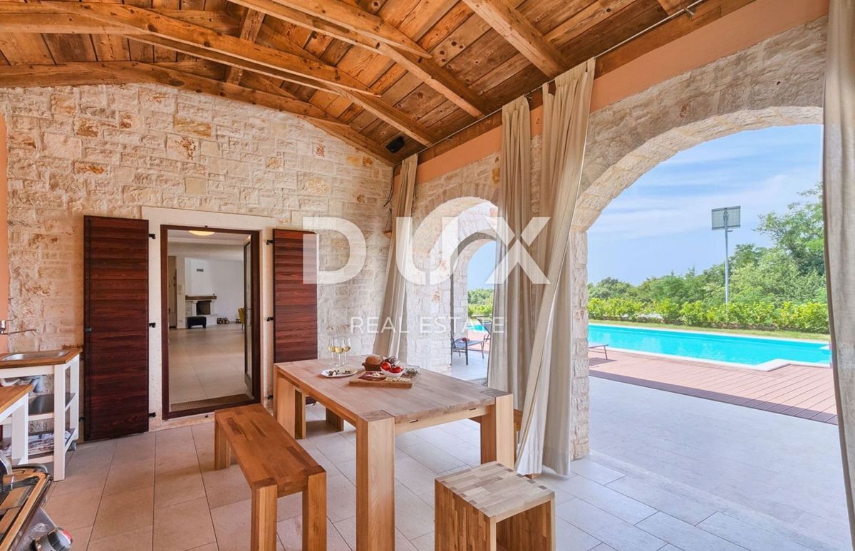 ISTRIA, SVETI LOVREČ - Confortevole casa rurale con piscina