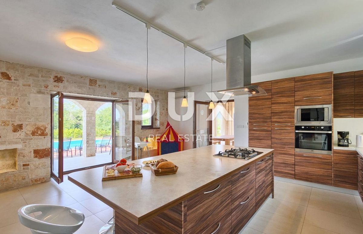 ISTRIA, SVETI LOVREČ - Confortevole casa rurale con piscina