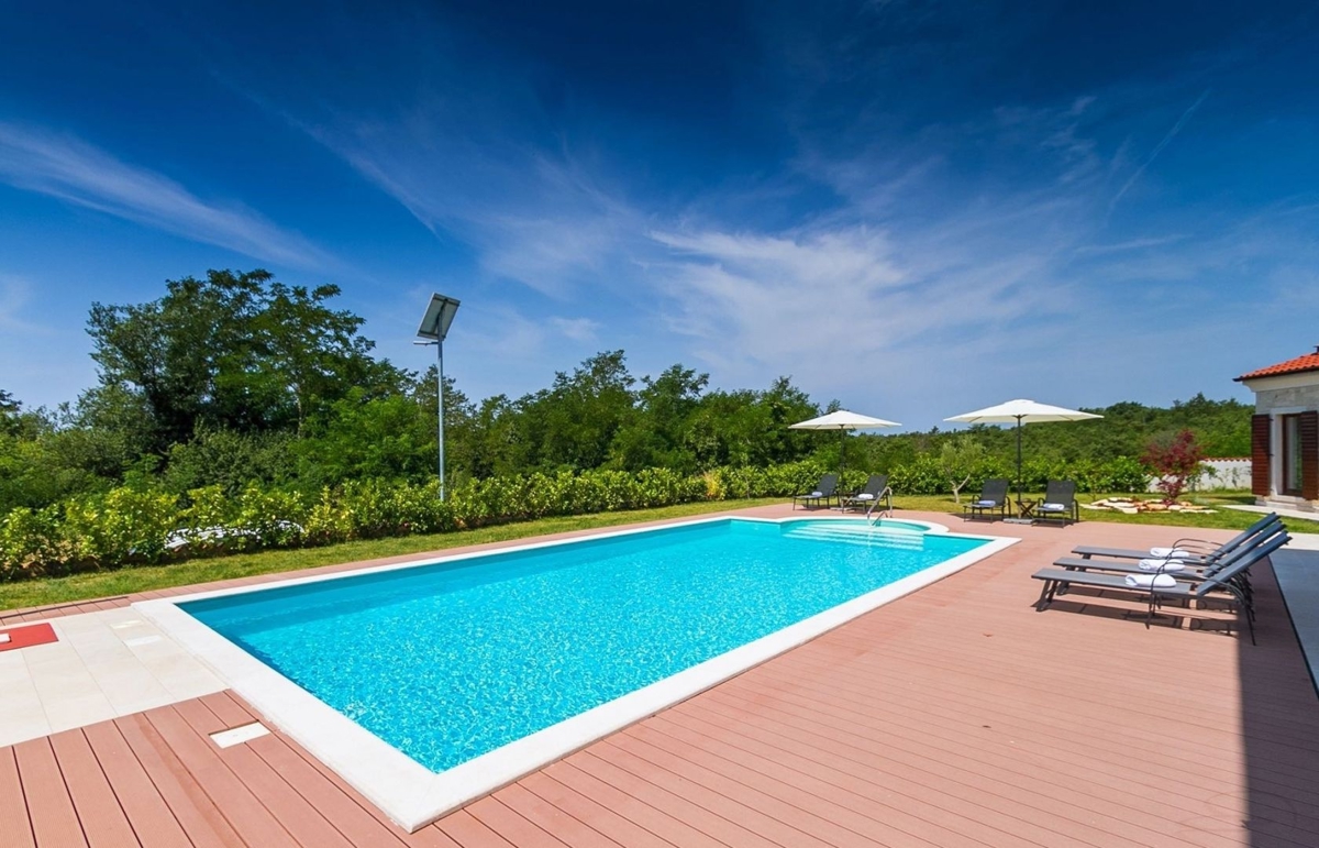 ISTRIA, SVETI LOVREČ - Confortevole casa rurale con piscina