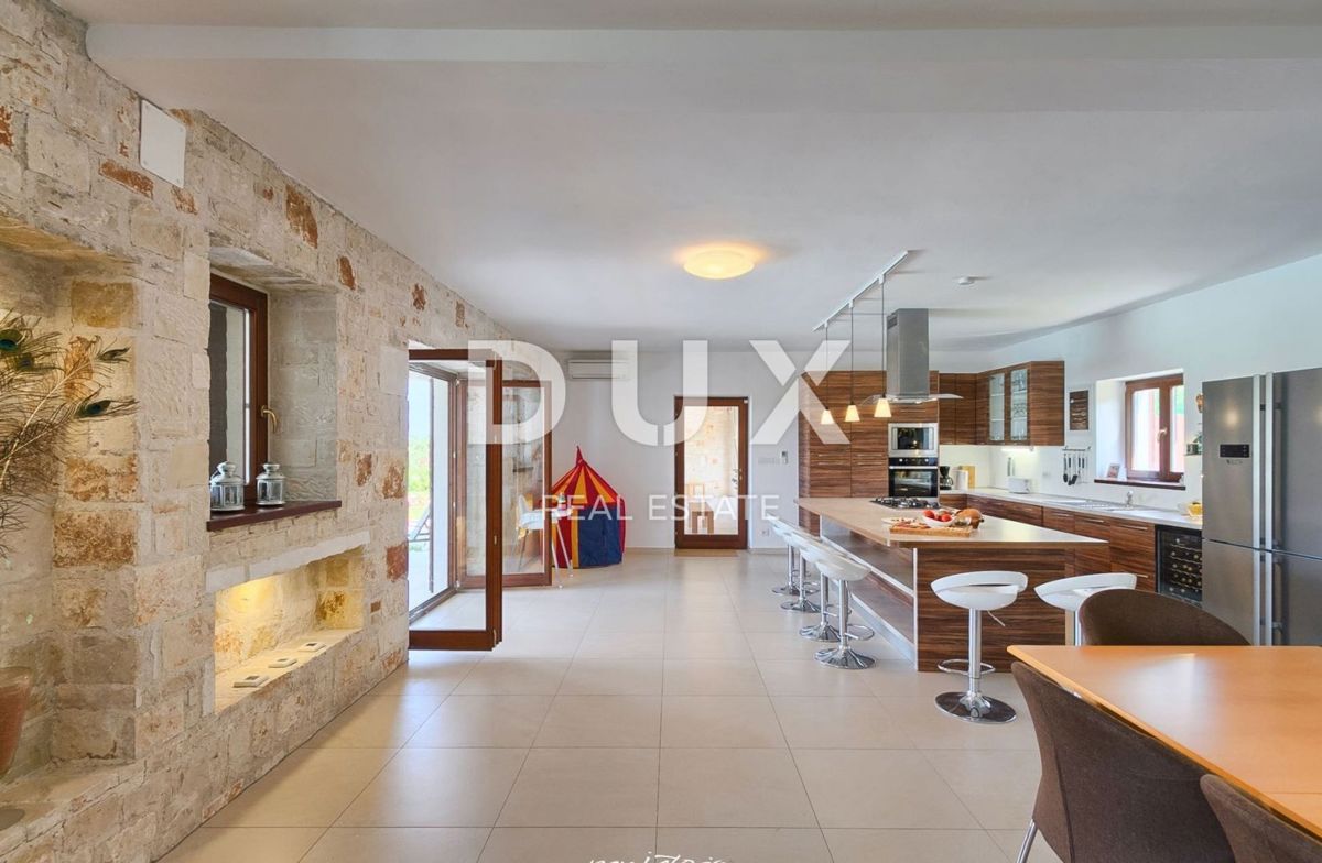 ISTRIA, SVETI LOVREČ - Confortevole casa rurale con piscina
