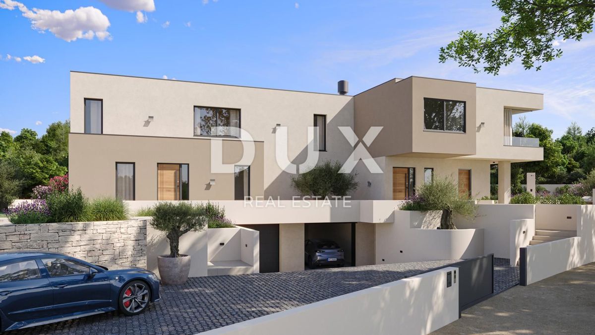 ISTRIA, ROVINJSKO SELO - Villa isolata con garage! A 10 minuti di auto da Rovigno!