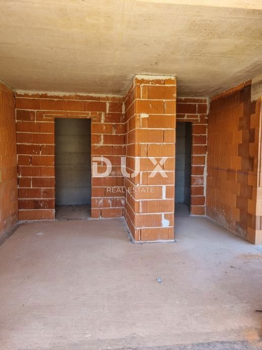 ISTRIA, PAZIN - Casa con piscina nel cuore dell'Istria (IN COSTRUZIONE)