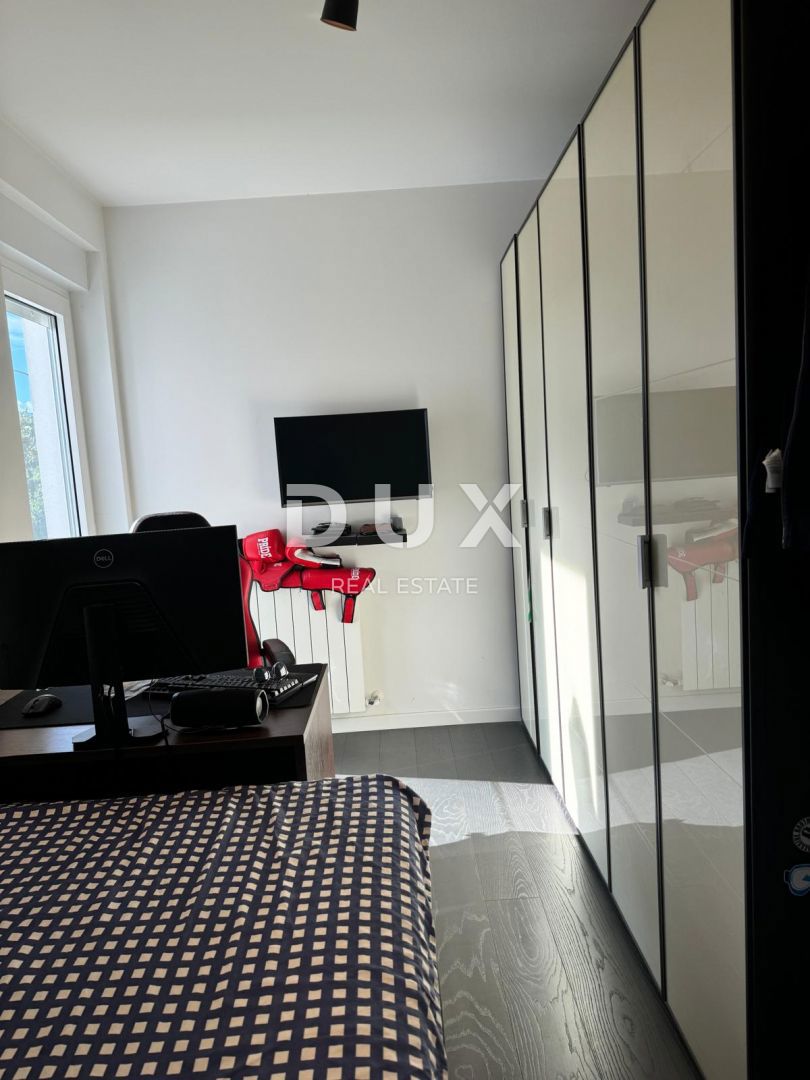 MARČELJEVA DRAGA - appartamento 95m2, DB+3S, 1° piano con vista panoramica sul mare 