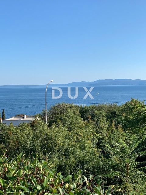 MARČELJEVA DRAGA - appartamento 95m2, DB+3S, 1° piano con vista panoramica sul mare 