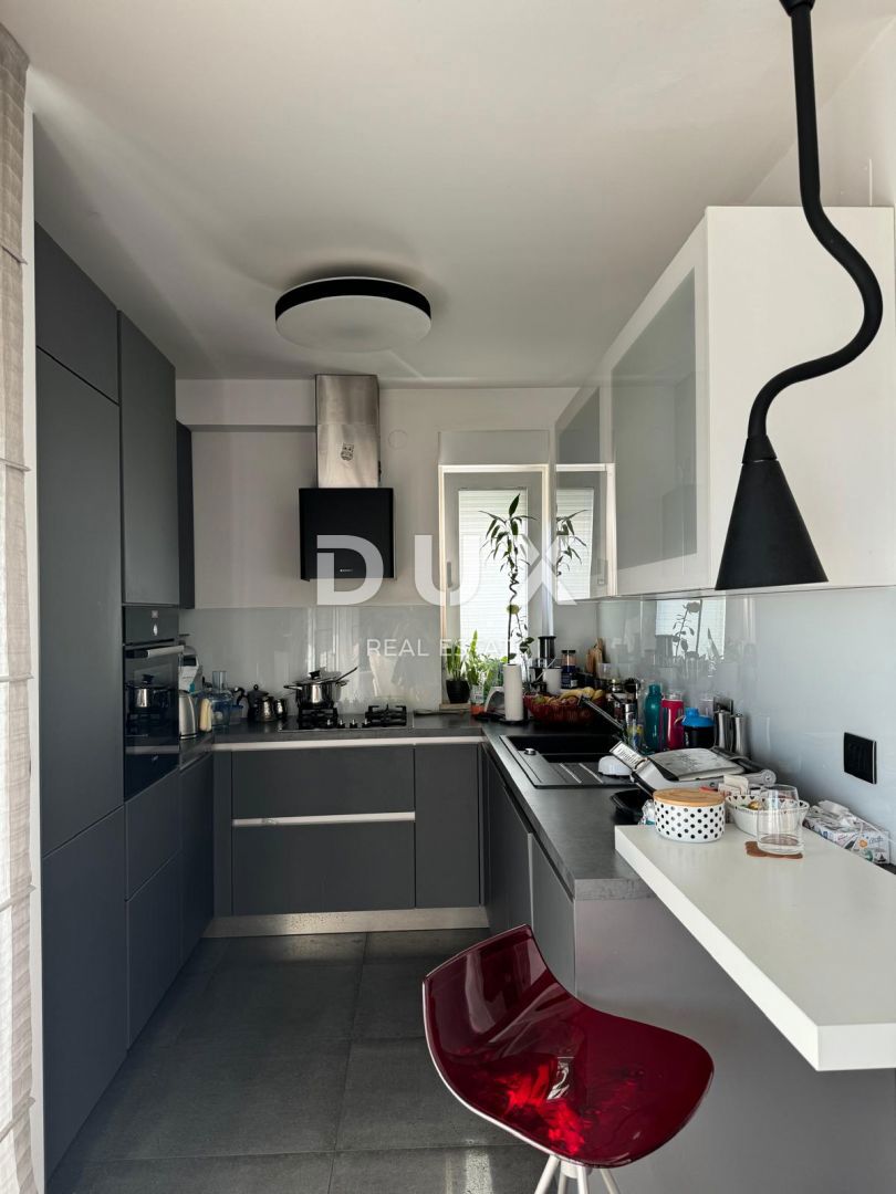 MARČELJEVA DRAGA - appartamento 95m2, DB+3S, 1° piano con vista panoramica sul mare 