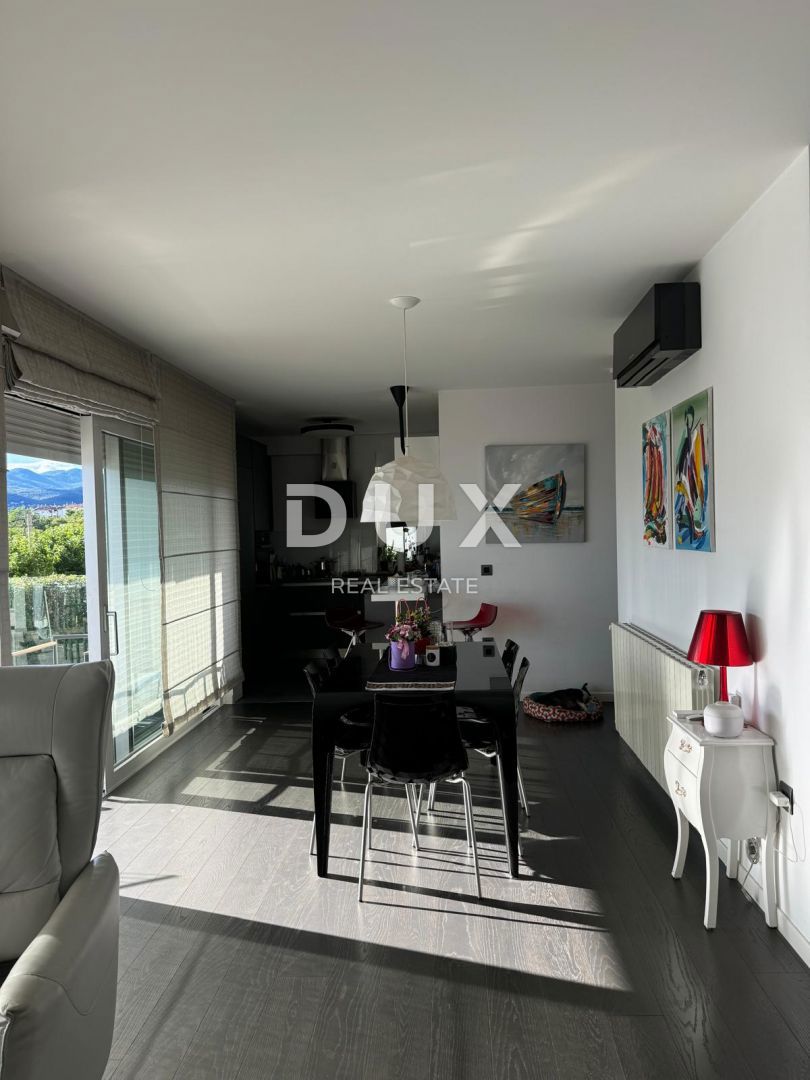 MARČELJEVA DRAGA - appartamento 95m2, DB+3S, 1° piano con vista panoramica sul mare 