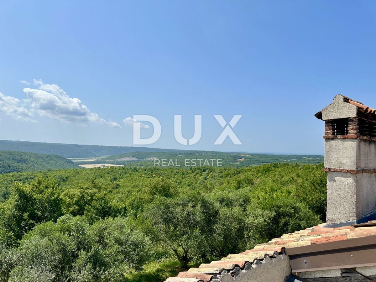 ISTRIA, BUIE - NOVITÀ - Casa d'artista con vista panoramica