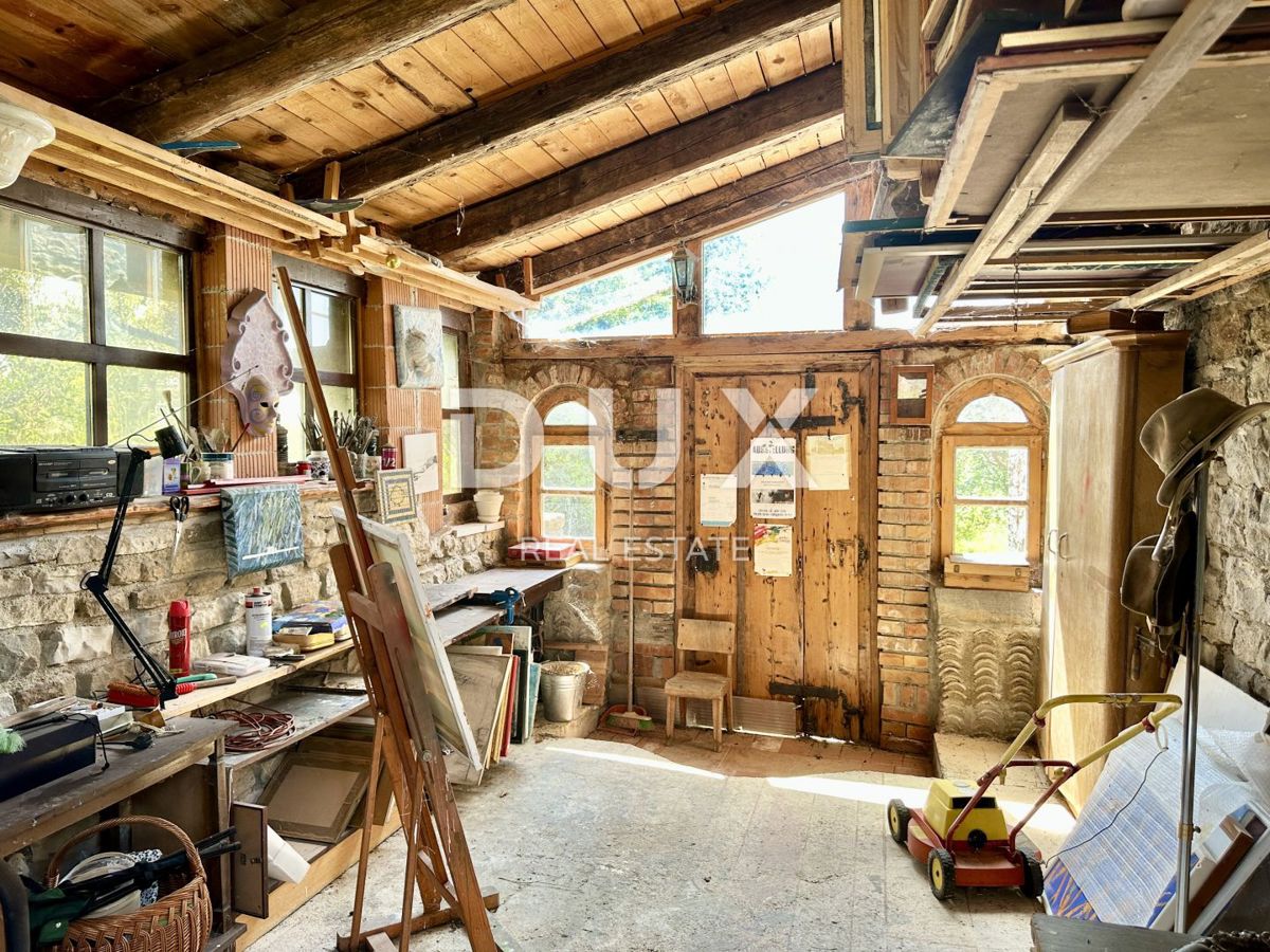 ISTRIA, BUIE - NOVITÀ - Casa d'artista con vista panoramica