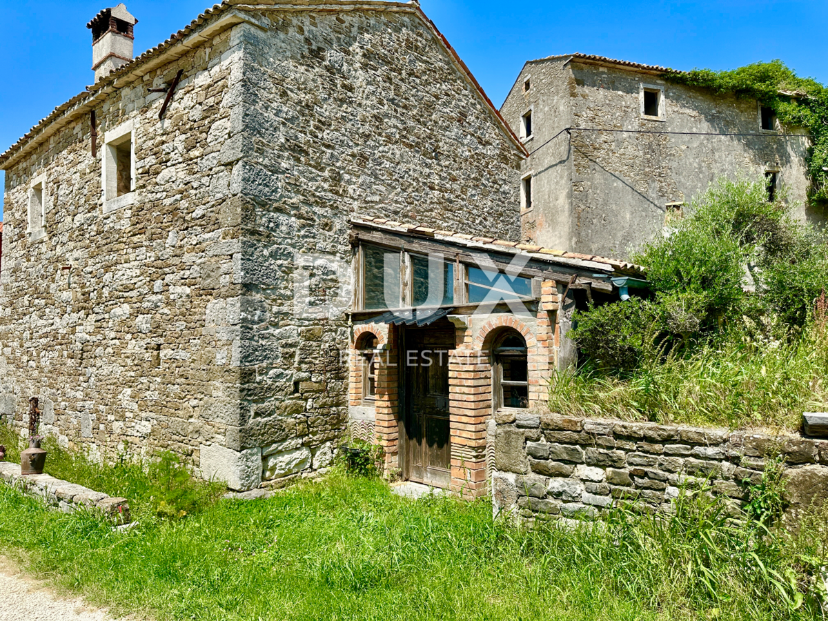 ISTRIA, BUIE - NOVITÀ - Casa d'artista con vista panoramica