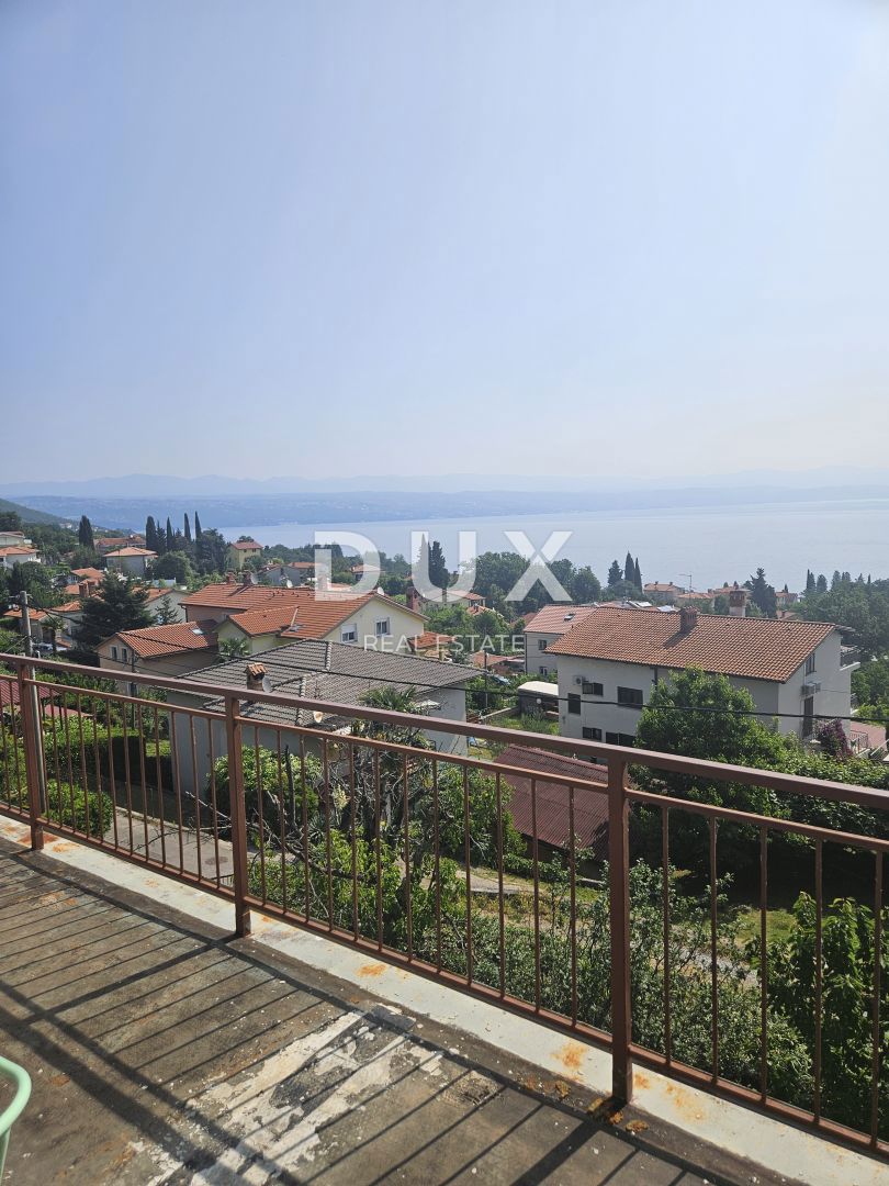OPATIJA, IKA - 2 appartamenti 143m2 (80m2 + 63m2) piano terra e 2° piano con vista mare + superficie 250m2