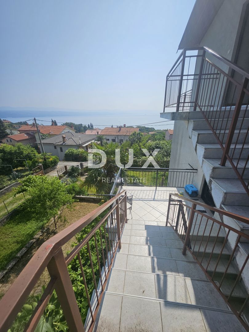 OPATIJA, IKA - 2 appartamenti 143m2 (80m2 + 63m2) piano terra e 2° piano con vista mare + superficie 250m2