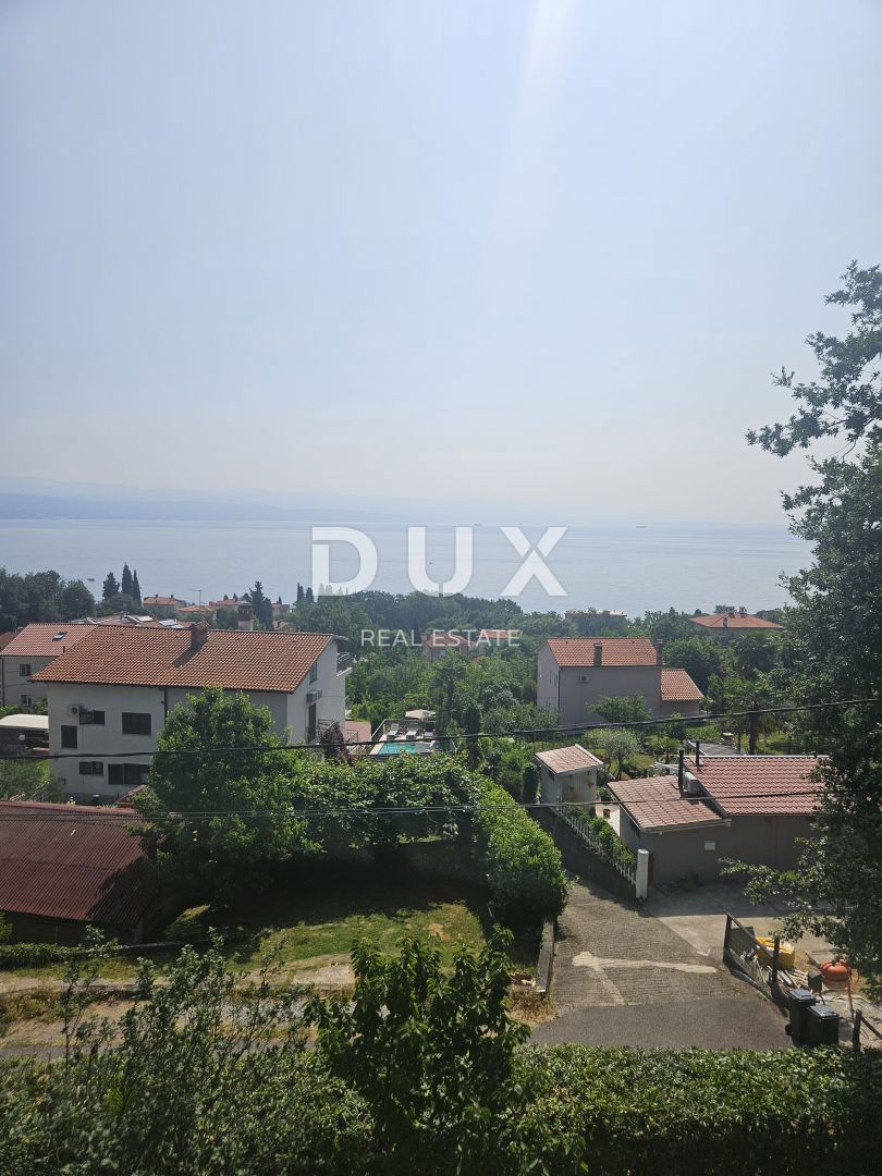 OPATIJA, IKA - 2 appartamenti 143m2 (80m2 + 63m2) piano terra e 2° piano con vista mare + superficie 250m2