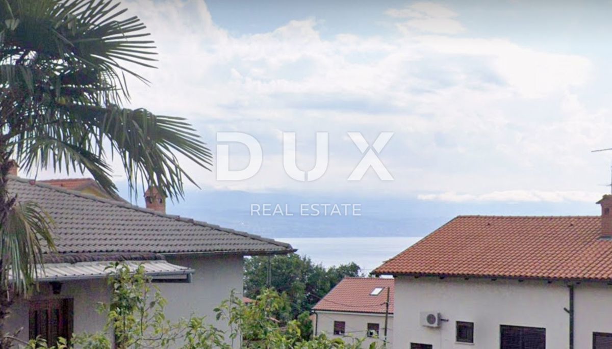 OPATIJA, IKA - 2 appartamenti 143m2 (80m2 + 63m2) piano terra e 2° piano con vista mare + superficie 250m2