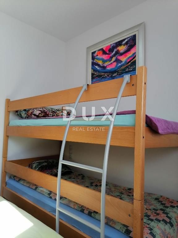 ISOLA DI PAG, KOŠLJUN - Bellissimo appartamento con tre camere da letto di 98 m2