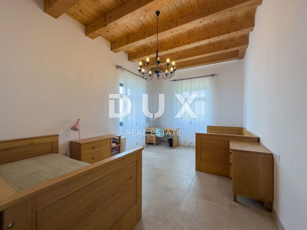 ISTRIA, PARENZO – Una villa unica con anima storica ed eleganza italiana