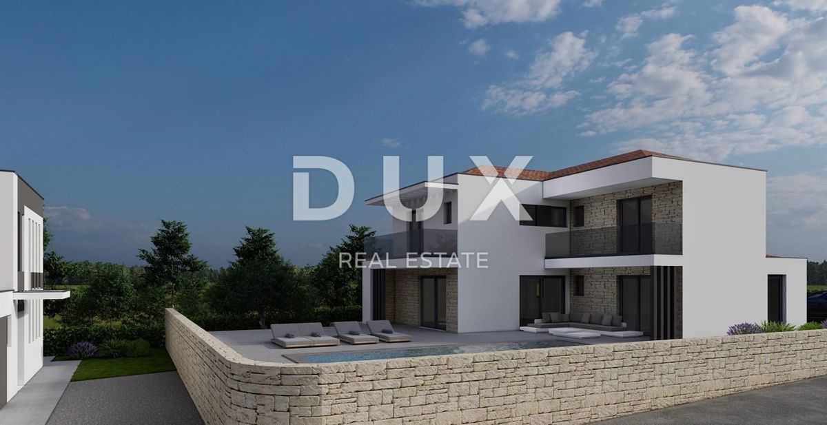 ISTRIA, VIŠNJAN - Terreno edificabile con richiesta presentata per la costruzione di due ville moderne indipendenti