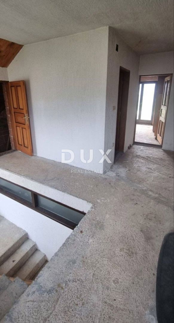 LIKA, KORENICA - Casa con giardino a 10 km da Plitvice, ideale per una vacanza o un investimento!