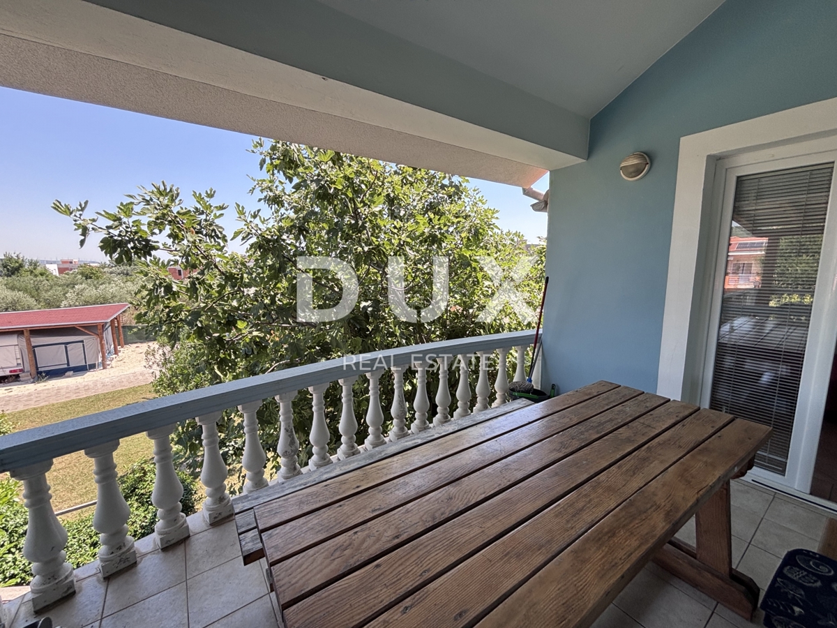 ZADAR, BIBINJE - Palazzina a 150 m dal mare